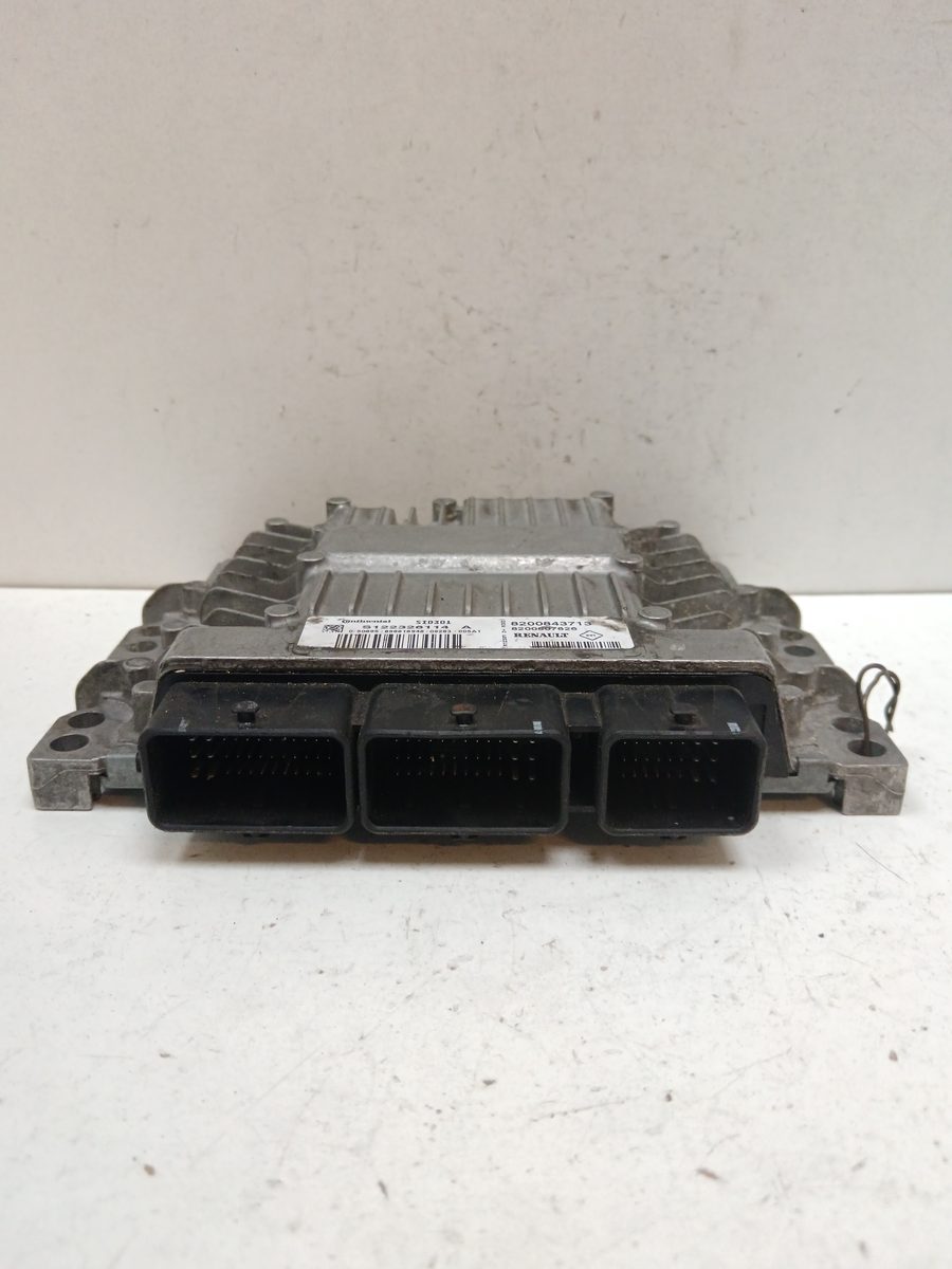 Centralita Motor Uce Renault Megane III Berlina 5 P 2008-2016 Business 8200843713