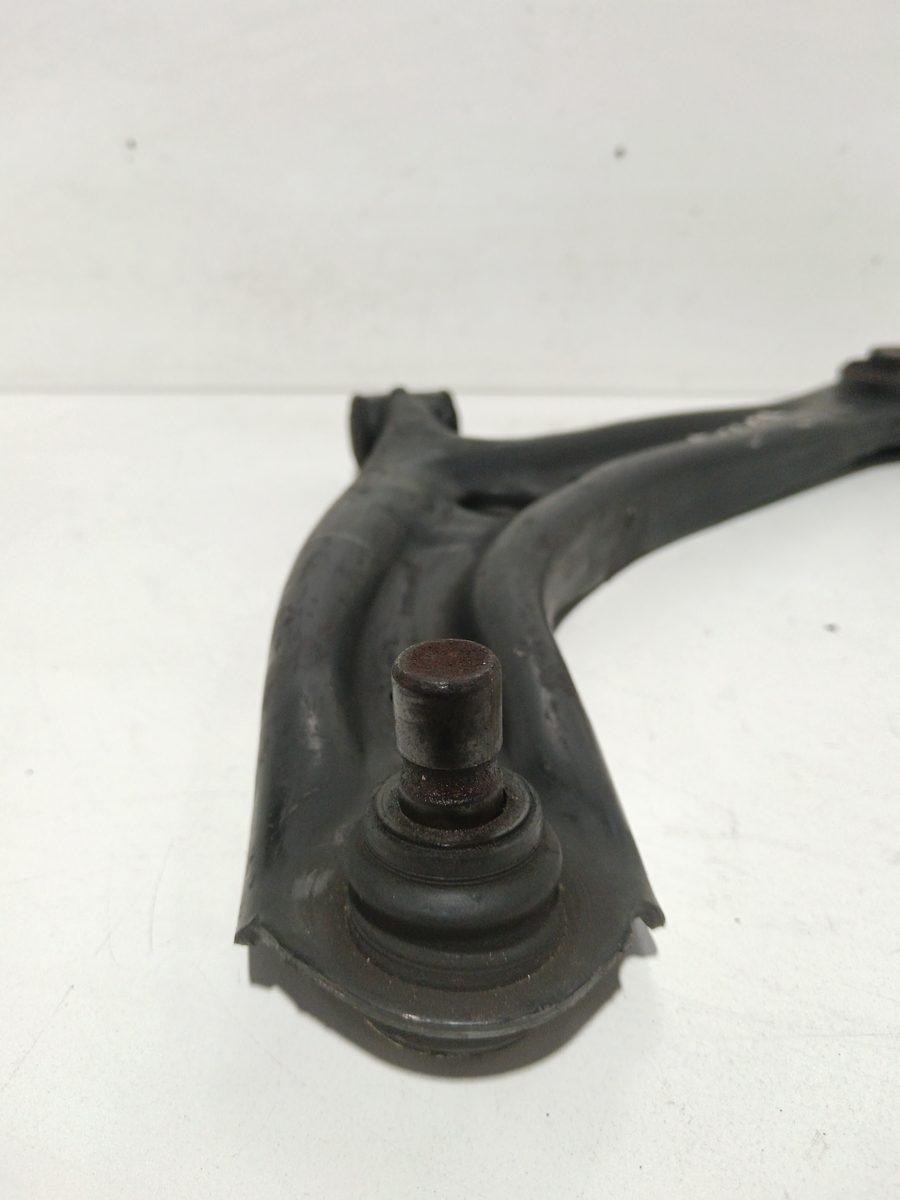 Parrilla de Suspension Inferior Trasera Izquierda Ford Fiesta (CB1) 2008-2013 Trend 01209