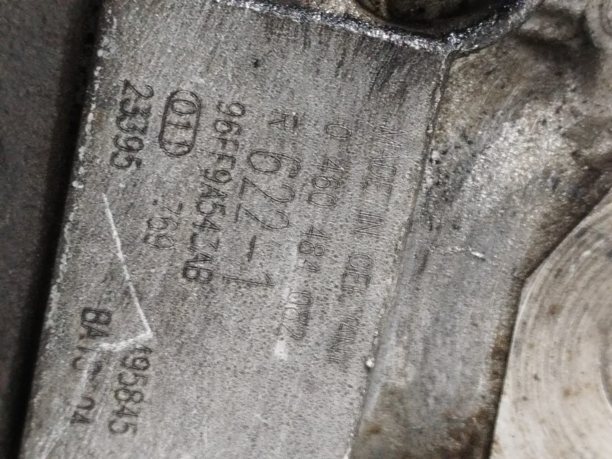 Bomba Inyeccion Ford Fiesta Berlina (DX) 1999-2002 1.8 Diesel CAT 1.8L 44kW 0460484062
