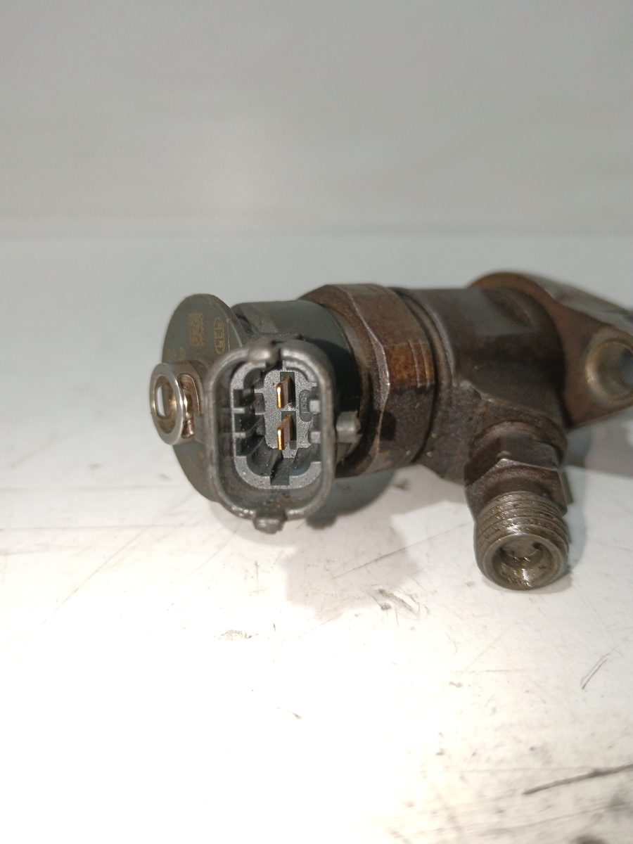 Inyector Peugeot 308 2007-2013 1.6 16V HDi 1.6L 66kW 0445110297