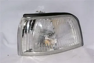 Faro delantero izquierdo