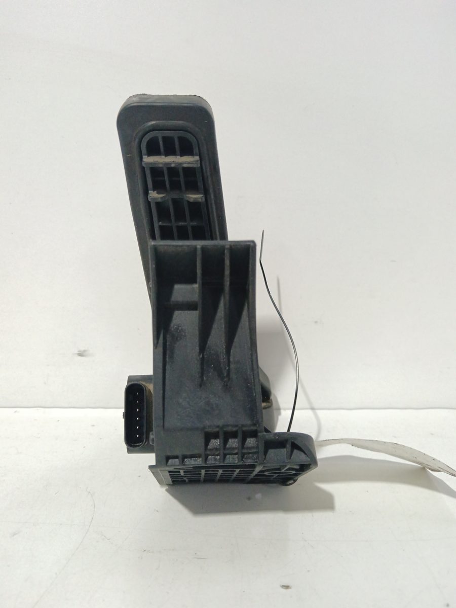 Pedal Acelerador Mercedes-Benz Clase C (W204) Berlina 2007-2011 C 220 CDI (204.008)