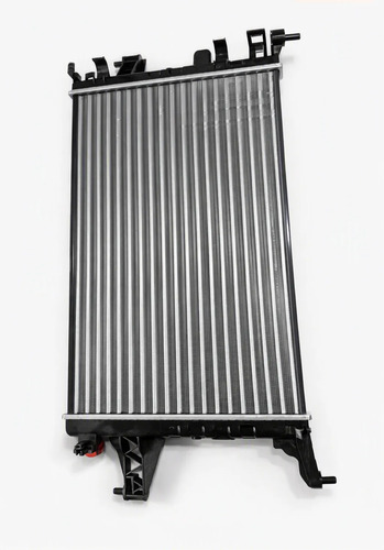 Radiador Chevrolet Montana 2011/23 1.8