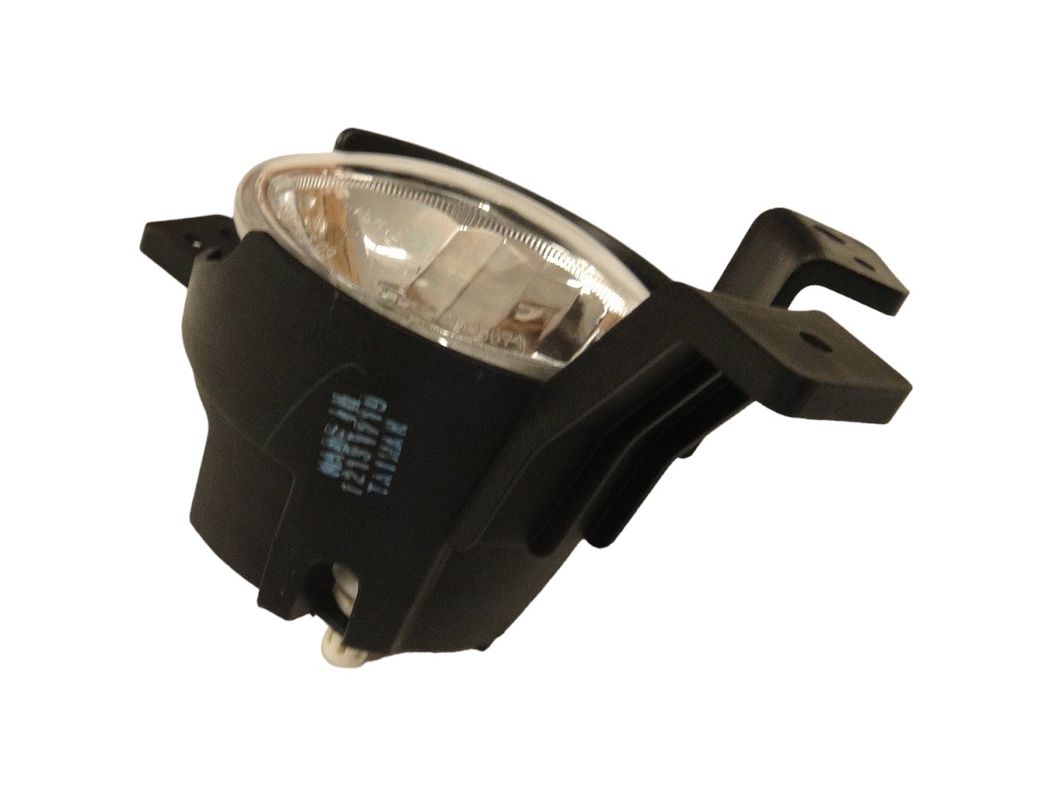 FARO CAMINERO DERECHO CHEVROLET TRACKER 2017/