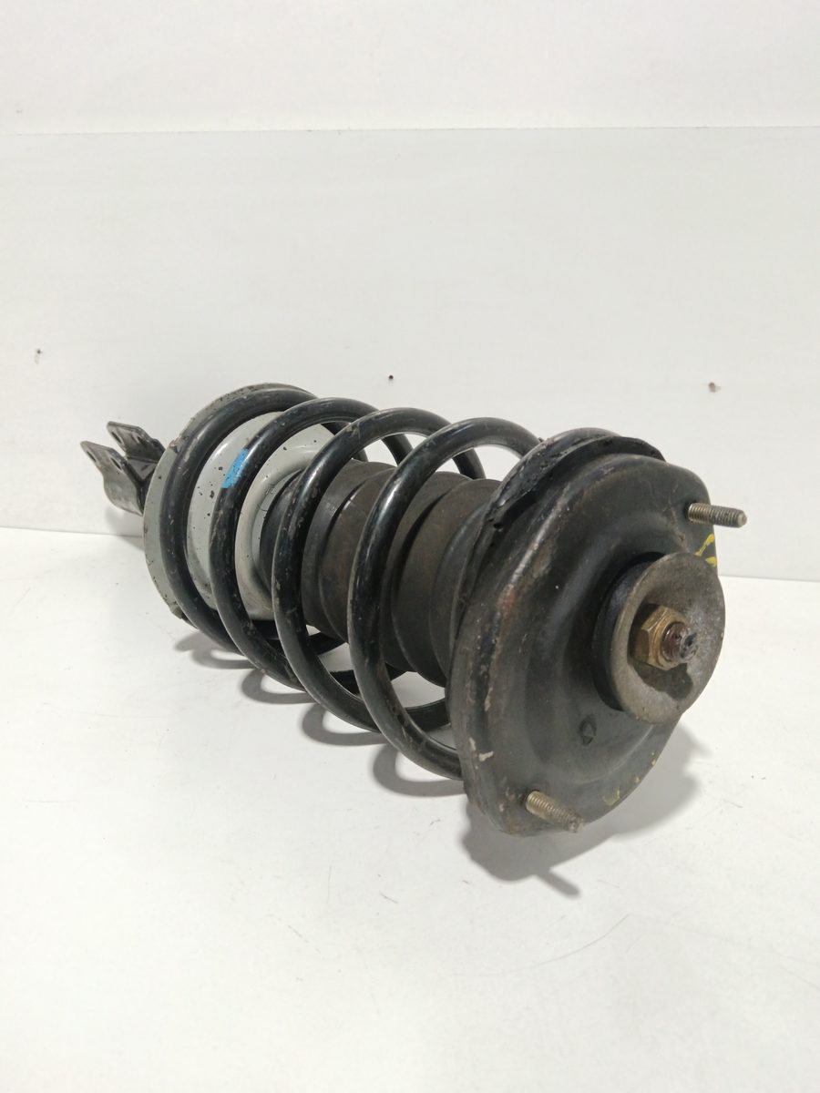 Amortiguador Delantero Izquierdo Volvo Serie 460 1989-1997 1.7i / 1.8i GLE 131500115235