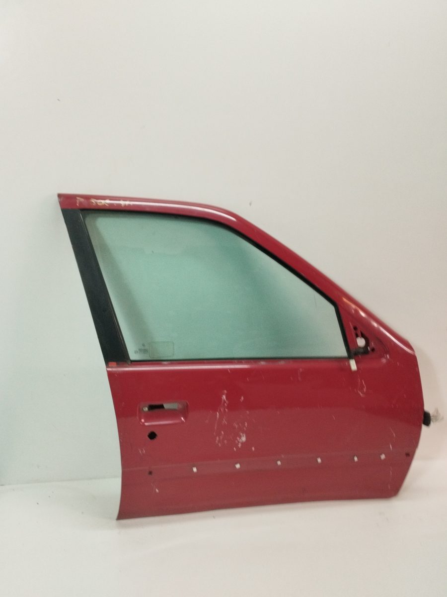 Puerta Delantera Derecha Peugeot 306 Berlina 4 Puertas (S1) 1994-1997 Style D