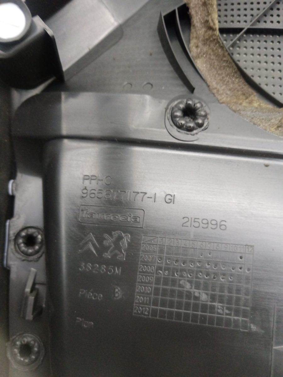 Tapizado Interior Puerta Delantero Izquierdo Peugeot 308 2007-2013 Sport 9656771177