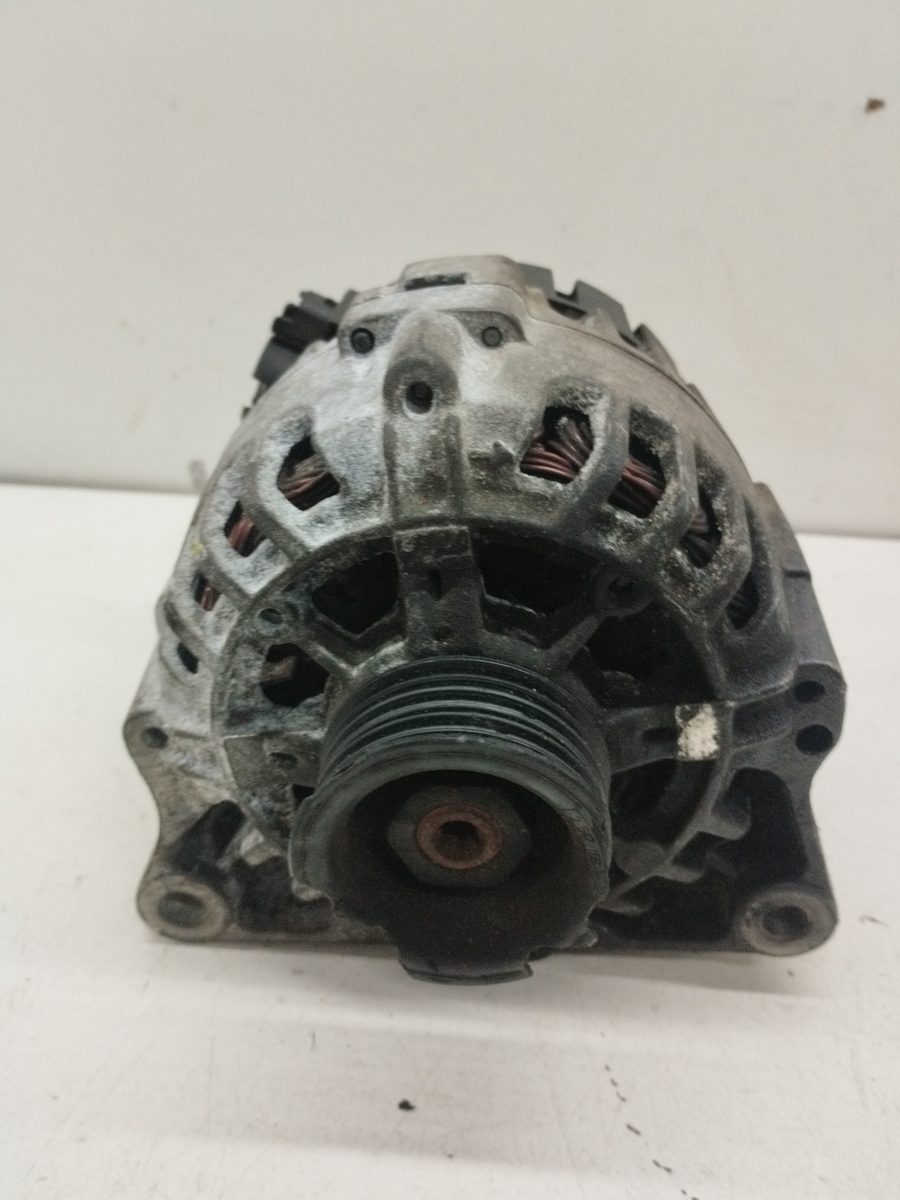 Alternador Peugeot 307 (S1) 2001-2005 XS 2.0L 100kW 9642880180