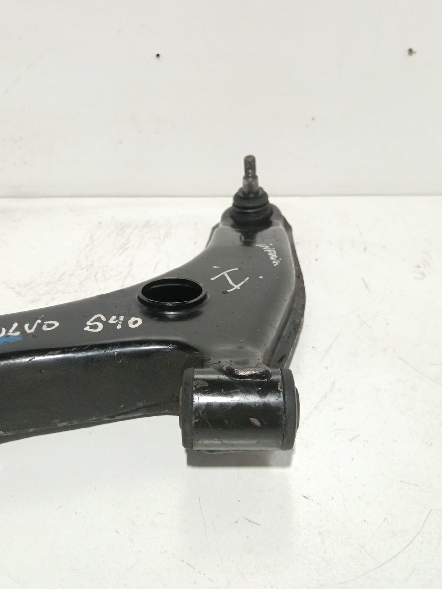Parrilla de Suspension Inferior Trasera Izquierda Volvo S40 Berlina 1995-2005