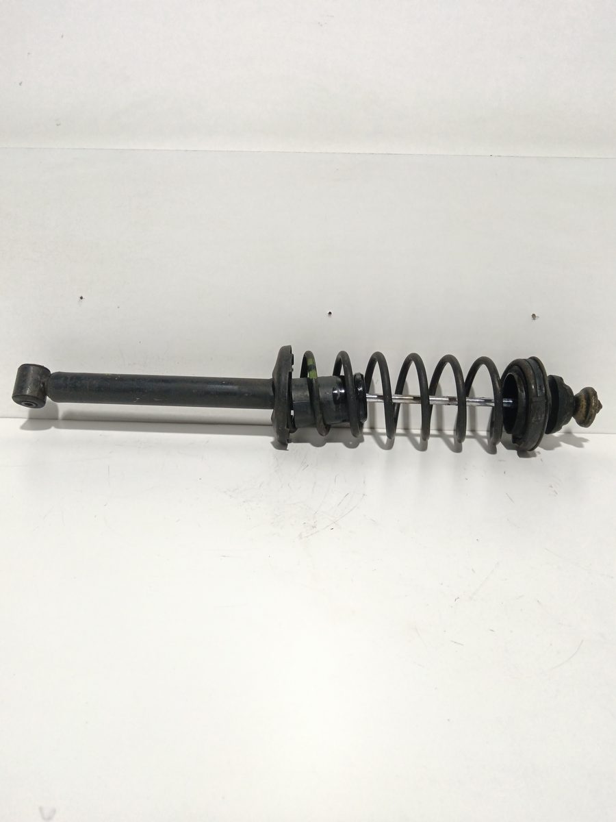 Amortiguador Trasero Der/Izq Volkswagen Passat Variant (315) desde 1988 191513033M