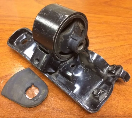SOPORTE MOTOR DEL IZQ TOYOTA COROLLA 93 D