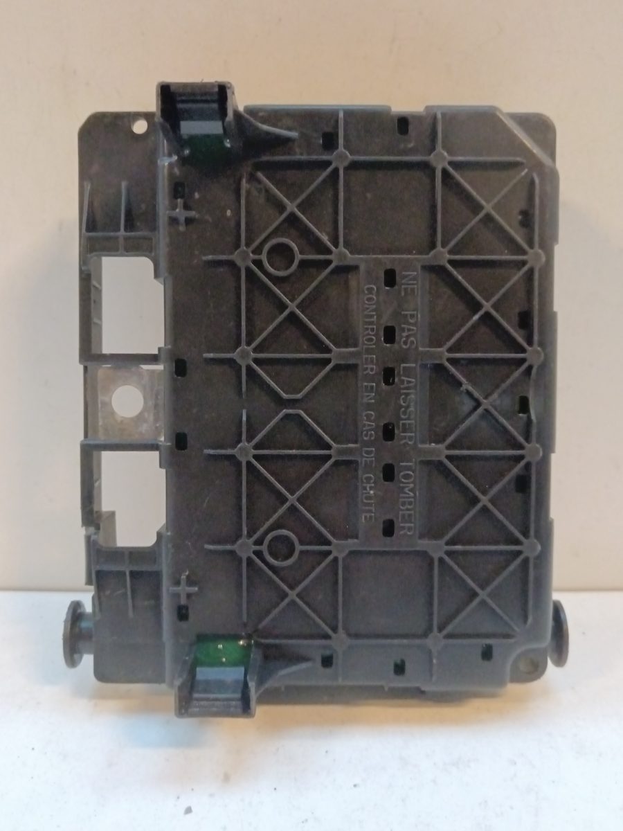 Caja Reles / Fusibles / Modulo Bsm Peugeot Partner (S1) 1996-2002 Break 965061858000