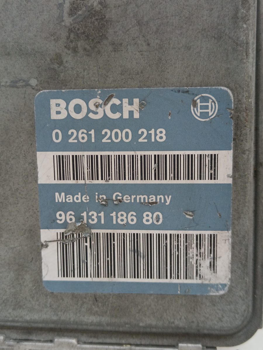 Centralita Motor Uce Peugeot 405 Berlina 1987-1996 MI 16 Le Mans 2.0L 112kW 0261200128