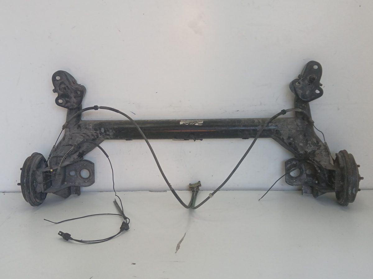Puente Trasero Ford Fiesta (CBK) 2001-2008 Ambiente 1.4L 59kW