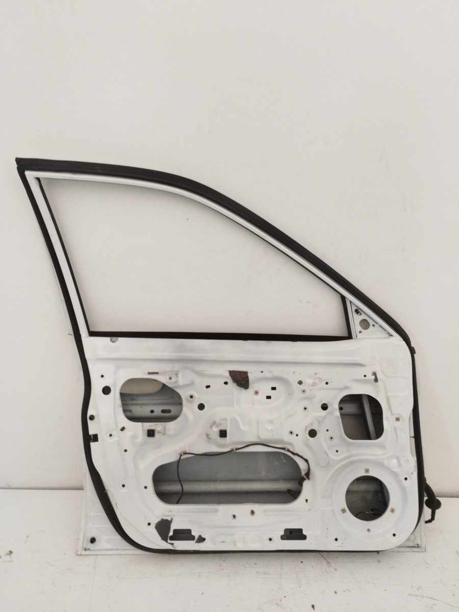 Puerta Delantera Izquierda Hyundai Accent (X3) 1994-1997 GS