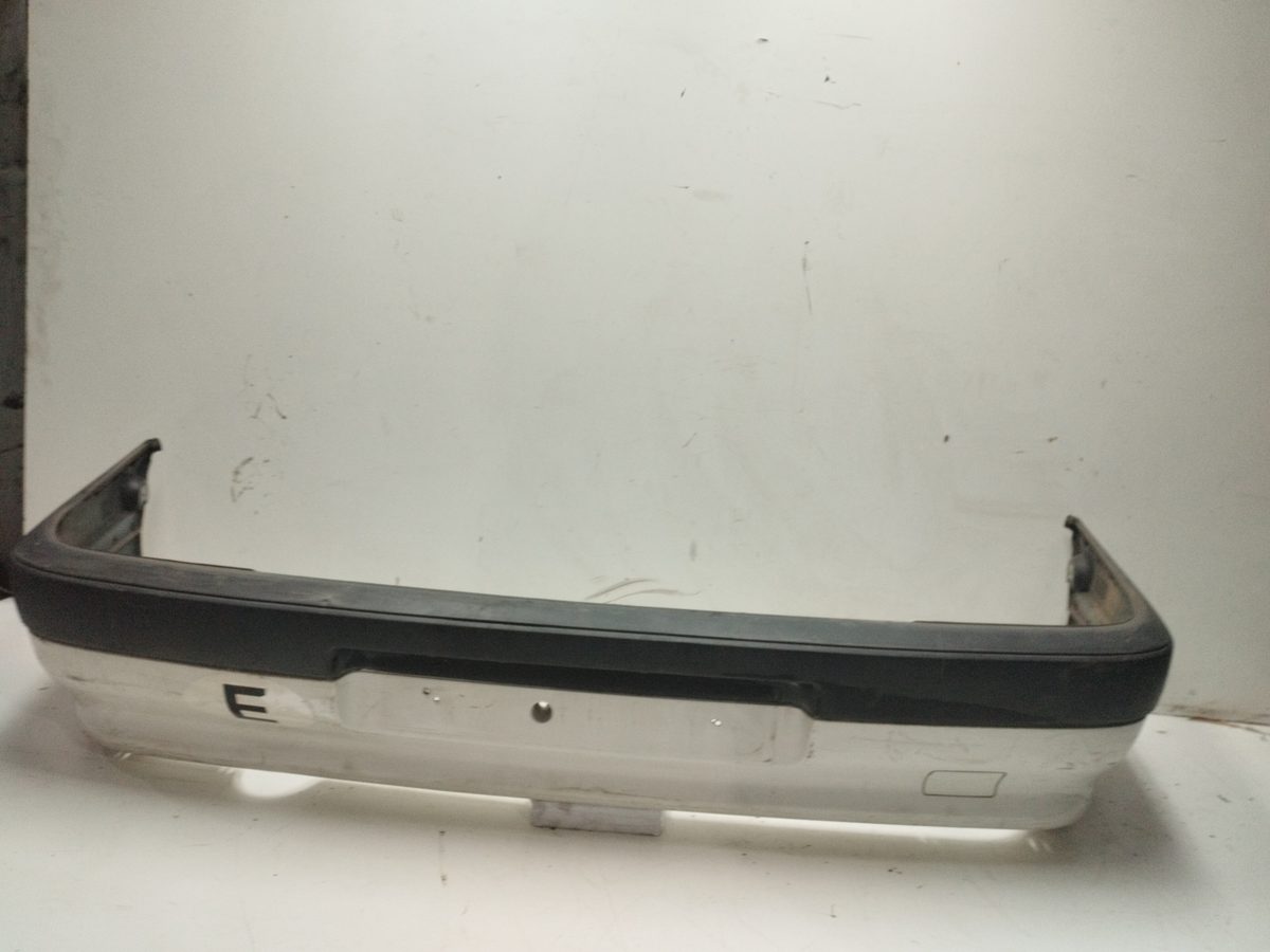 Paragolpes Trasero Peugeot 306 Berlina 3/4/5 Puertas (S2) 1997-2003 Graffic