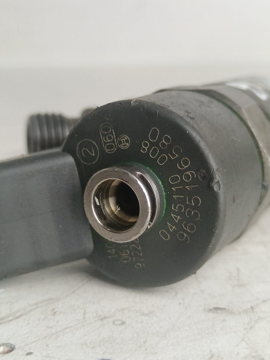 Inyector Lancia Zeta 1995-2002 2.0 16V CAT 2.0L 97kW 0445110008