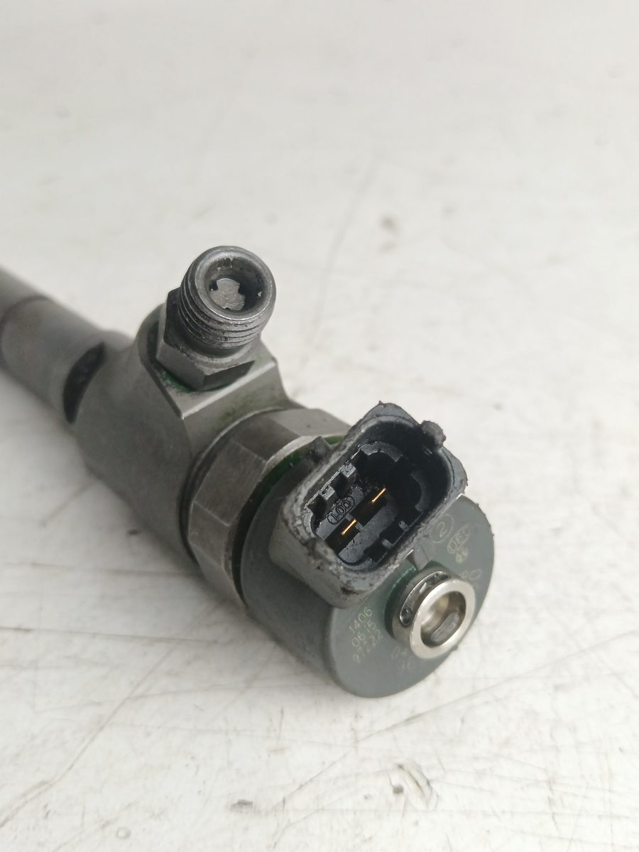 Inyector Lancia Zeta 1995-2002 2.0 16V CAT 2.0L 97kW 0445110008