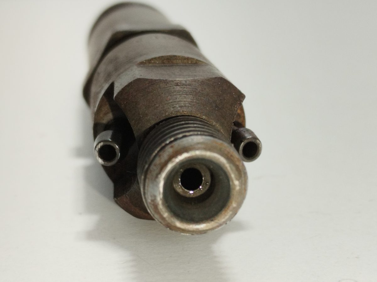Inyector Citroën Saxo 1996-2000 1.5 Diesel CAT (VJY. VJZ / TUD5) 1.5L 40kW LDC010R01B