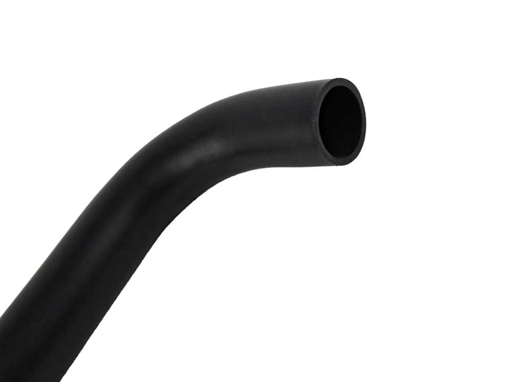 Tubo de llenado de combustible