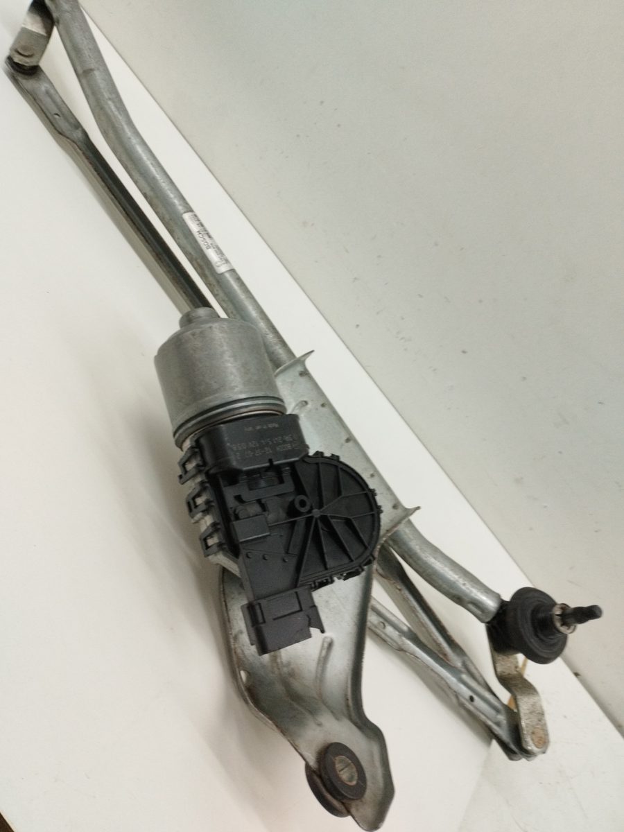 Motor Limpia Delantero Renault Sandero 2012-Actualidad Ambiance 1.2L 54kW 039241544