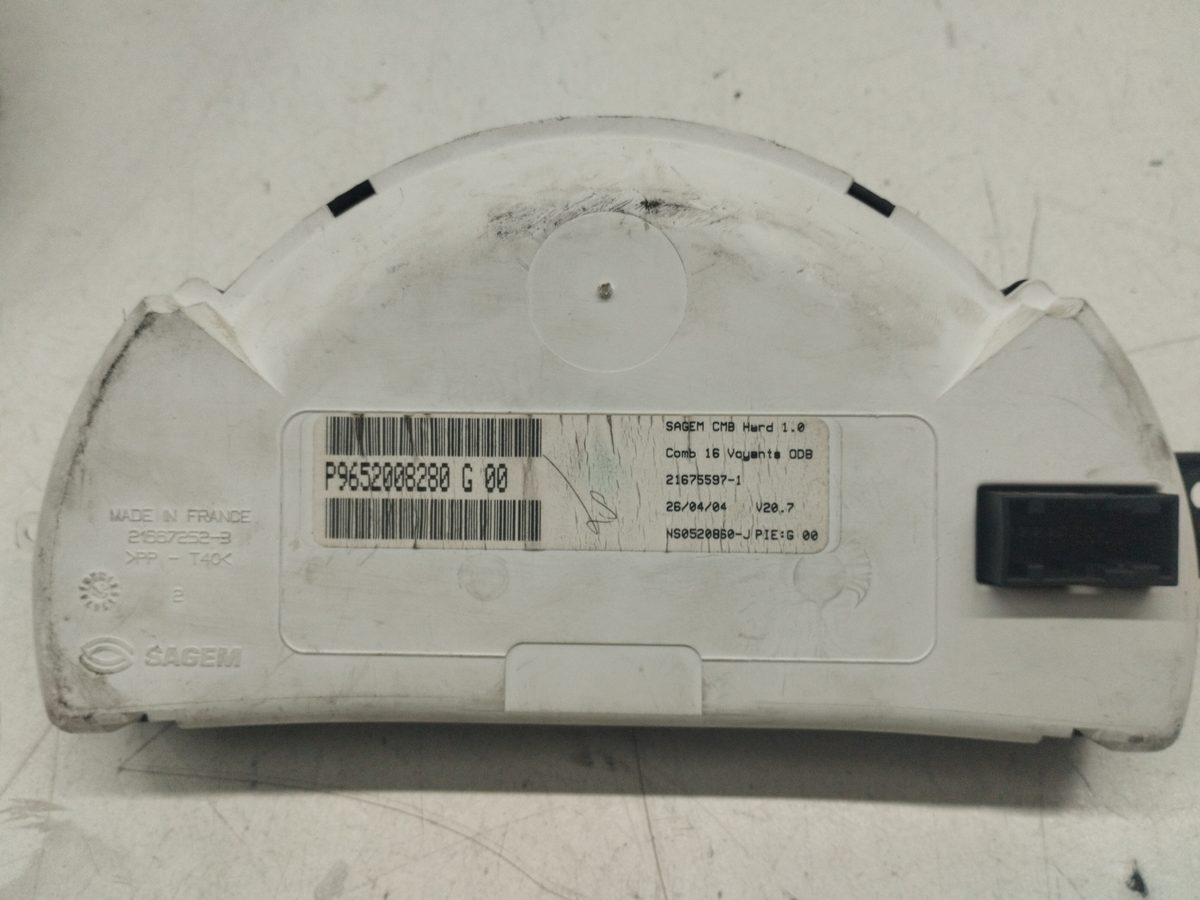 Tablero de Instrumentos Citroën C3 1995-2010 1.1 X 1.1L 44kW P9652008280G00