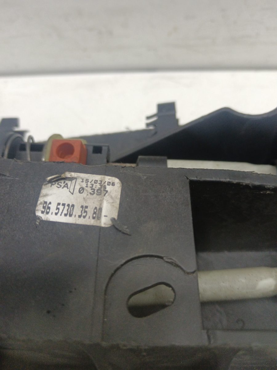 Palanca Cambio Citroën C4 Berlina 2004-2011 1.6 16V HDi 1.6L 66kW 9657303580
