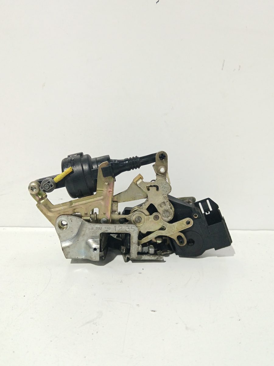 Cerradura Puerta Delantera Derecha Mercedes-Benz Clase C (W202) Familiar 1996-2001