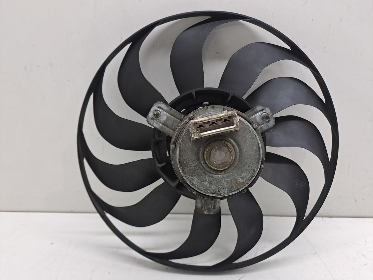Electroventilador Volkswagen Golf III Berlina (1H1) 1991-1998 1.9 Diesel 1H0959445J
