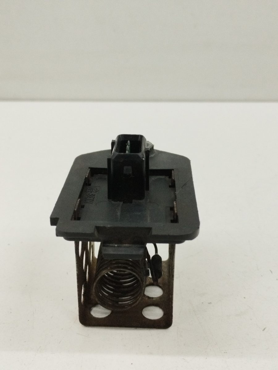 Resistencia Calefaccion Peugeot 208 2012-2019 Active 1.6L 68kW 9641212480
