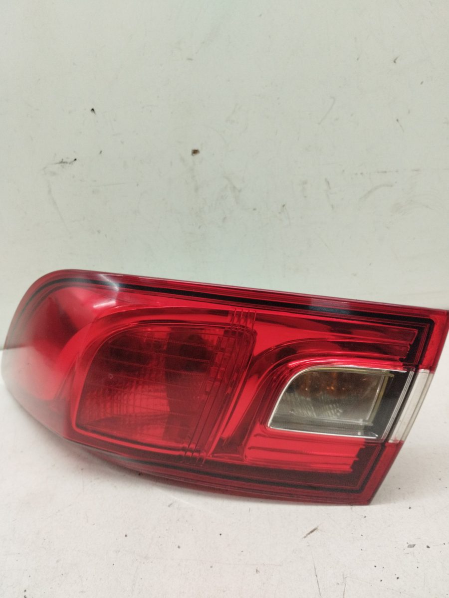 Farol Trasero Derecho Exterior Renault Clio Iv 2012-Actualidad Business