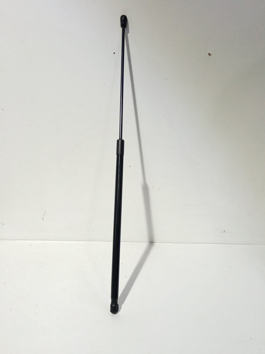 Amortiguador de Capot Volkswagen Golf V Berlina (1K1) 2003-2008 Highline 1K0823359