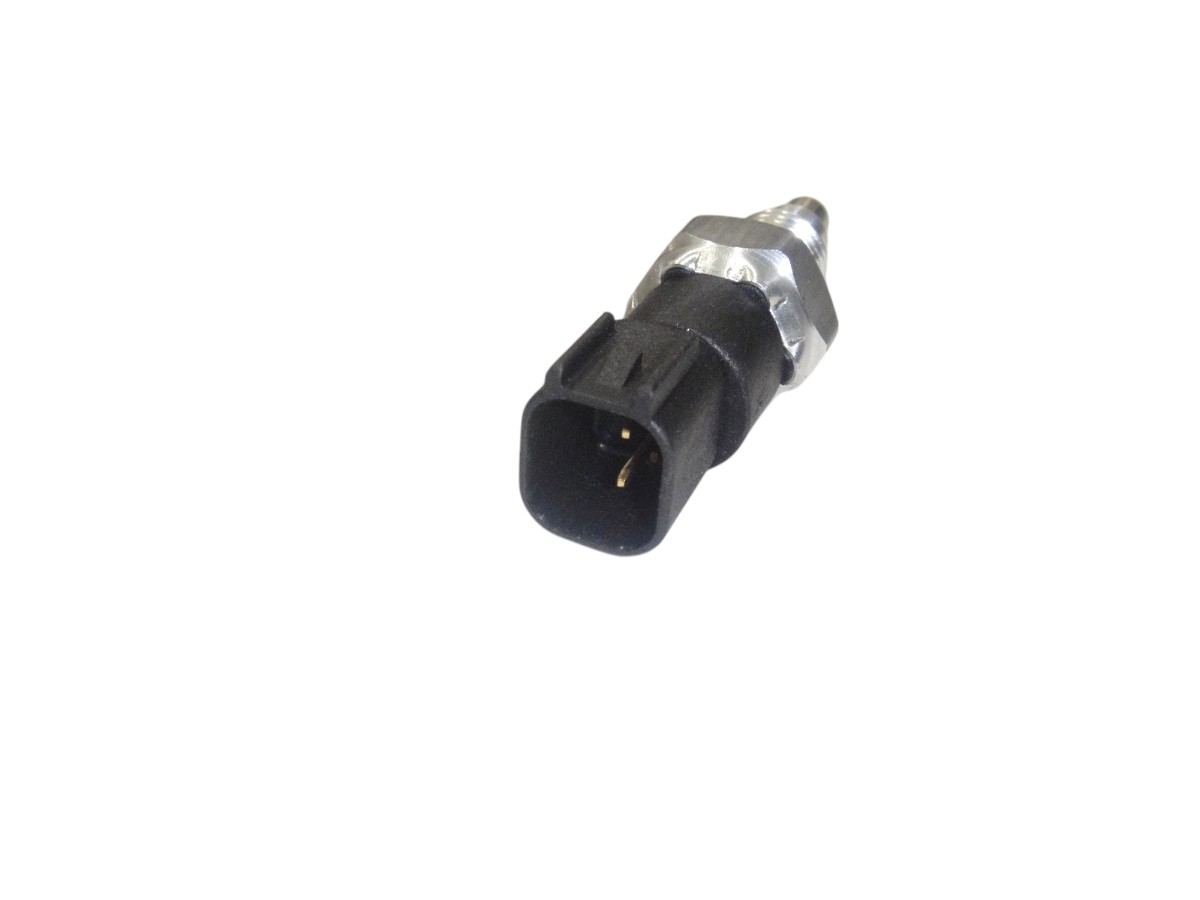 INTERRUPTOR LUZ M/A*CHEVROLET SONIC/CRUZE 1.8