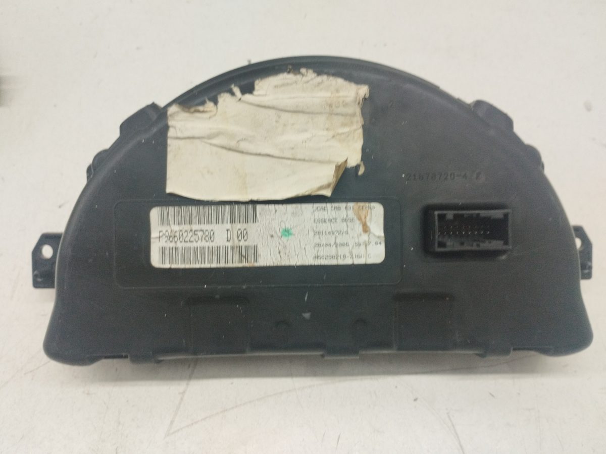 Tablero de Instrumentos Citroën C3 1995-2010 1.4 HDi 1.4L 50kW P9660225780