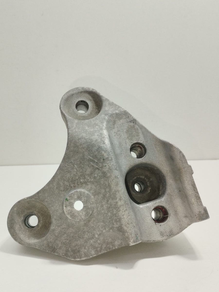 Soporte Motor Izquierdo Citroën C3 2016-2023 Business 1.2L 60kW 9684812280