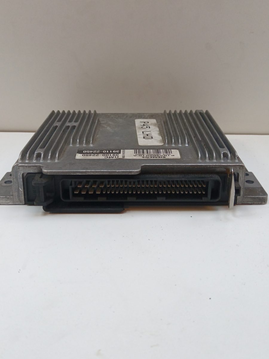 Centralita Motor Uce Hyundai Accent (X3) 1994-1997 1.3 GLS Automático K103300010A