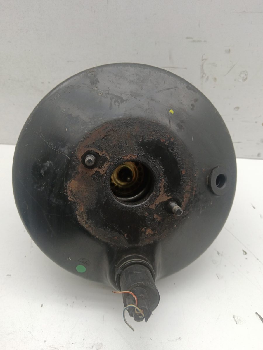 Servofreno SEAT Toledo (KG3) 2012-Actualidad Reference 1.6L 85kW 10635317014