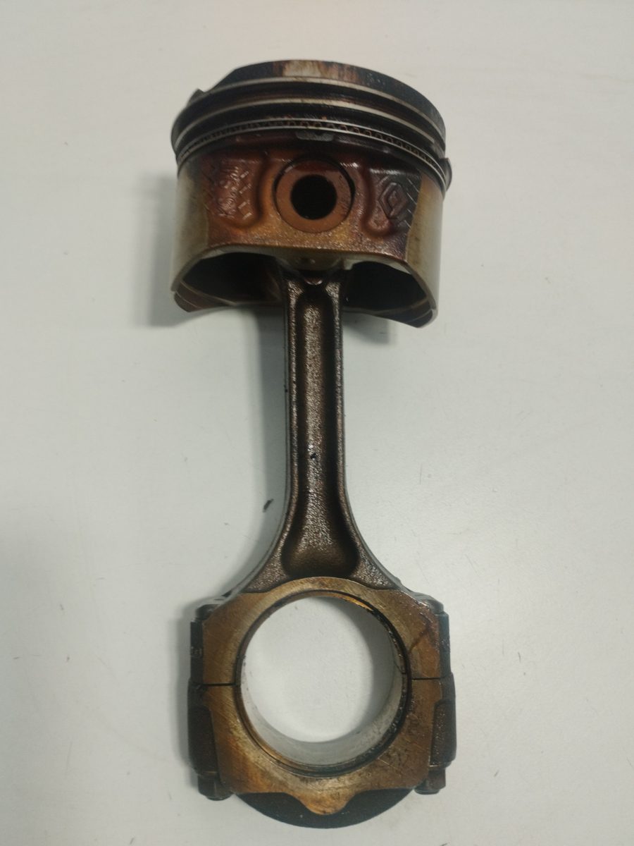 Piston Y Biela Renault Clio Ii Fase I (B/CBO) 1998-2001 1.6 Initiale (B/CBOD) 1.6L 66kW