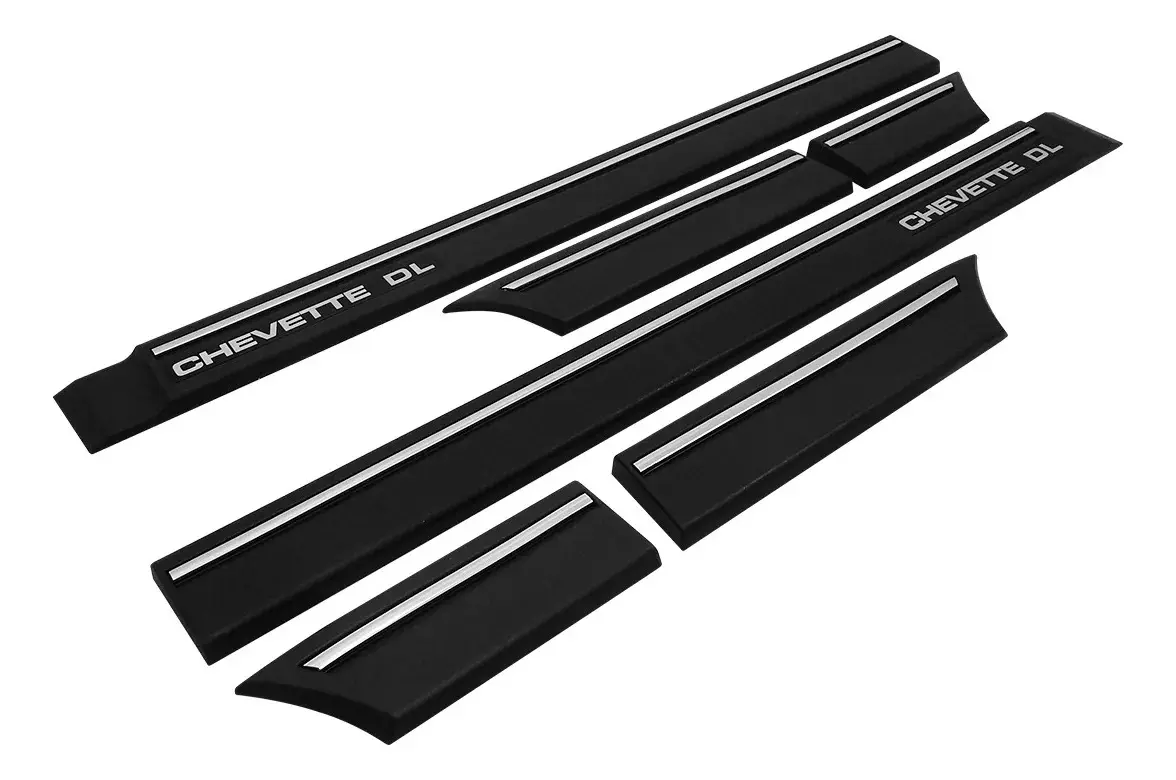 Kit de Molduras / Frisos Laterales Chevrolet Chevette DL 1987–1994 – 2 Puertas