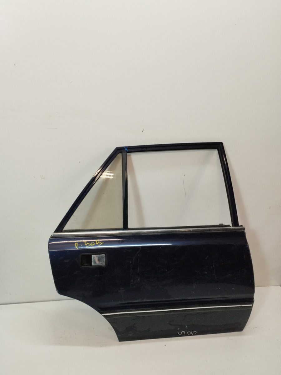 Puerta Trasera Derecha Peugeot 505 Berlina desde 1979 GL