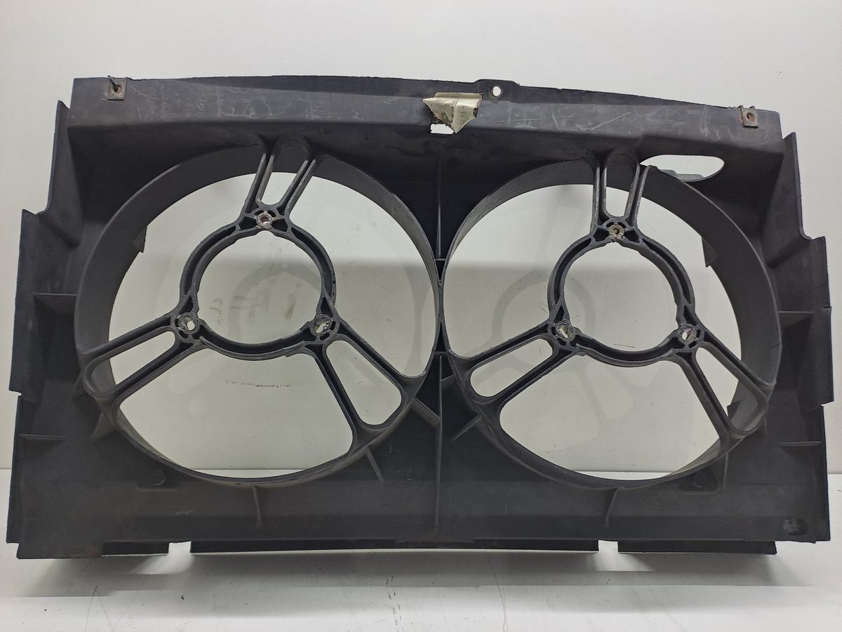 Carcasa de Electroventilador Peugeot 309 desde 1986 1.9 Diesel 1.9L 47kW 9751802980