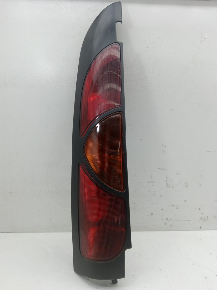 Farol Trasero Izquierdo Exterior Renault Kangoo (F/KC0) 1997-2005 Diesel