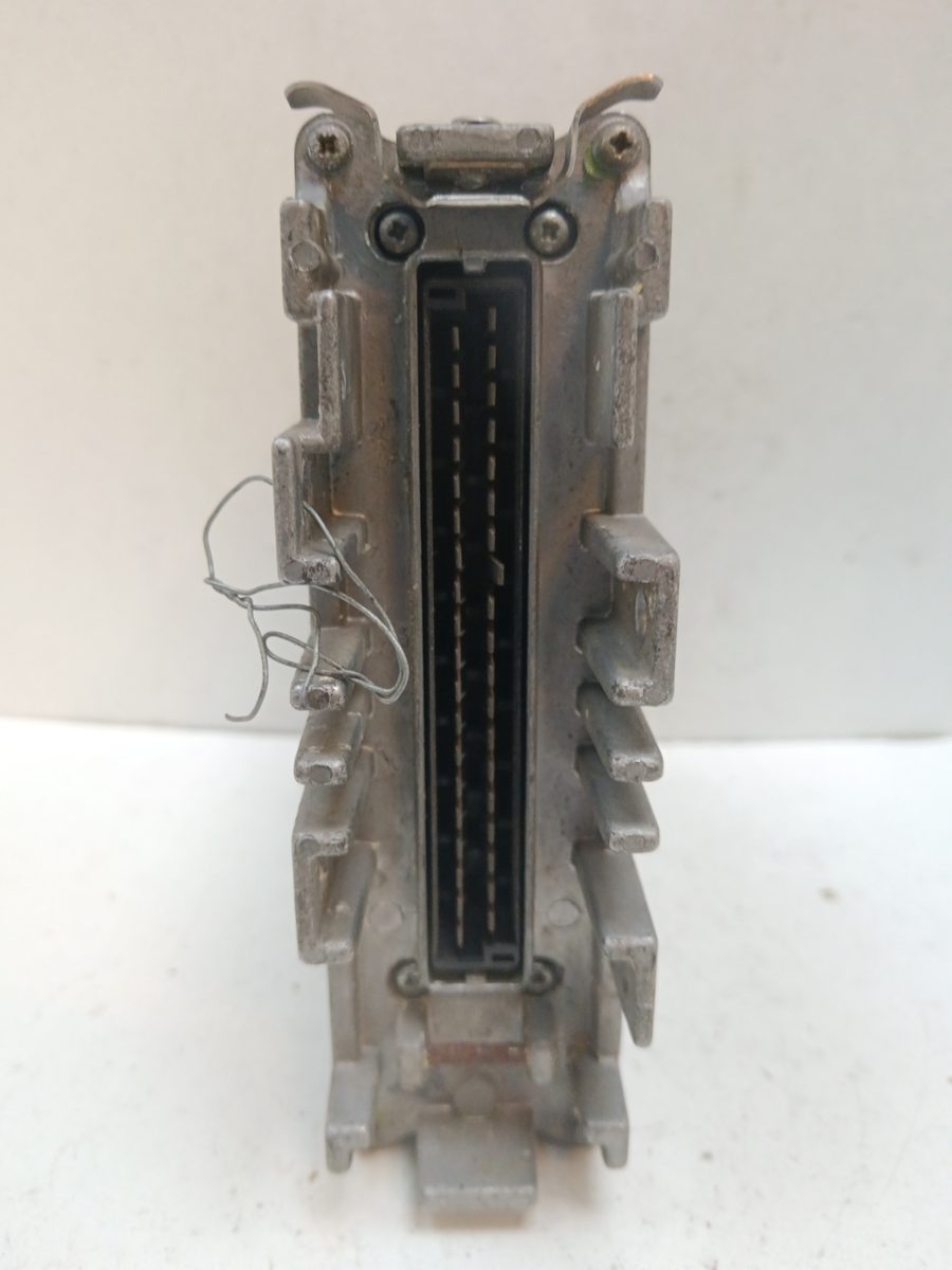 Centralita Motor Uce Volkswagen Jetta (1K2) 2005-2010 Advance 1.9L 77kW 0S7906022DL