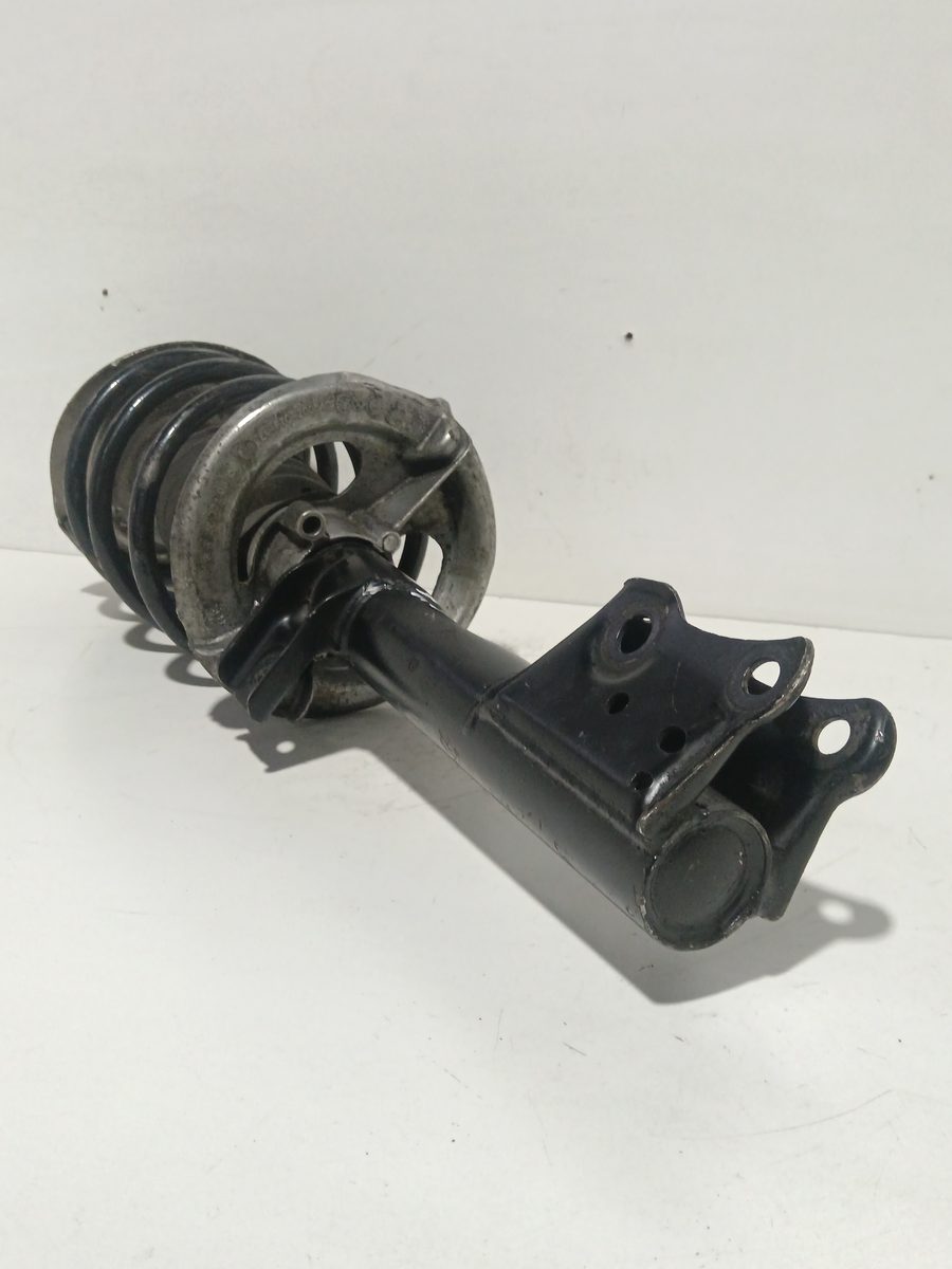 Amortiguador Delantero Derecho Mercedes-Benz Clase A (W168) 1997-2004 A1683201480