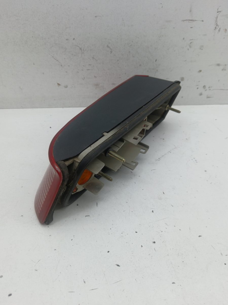 Farol Trasero Derecho Exterior Alfa Romeo 164 1988-1997 Twin Spark Super 60566140