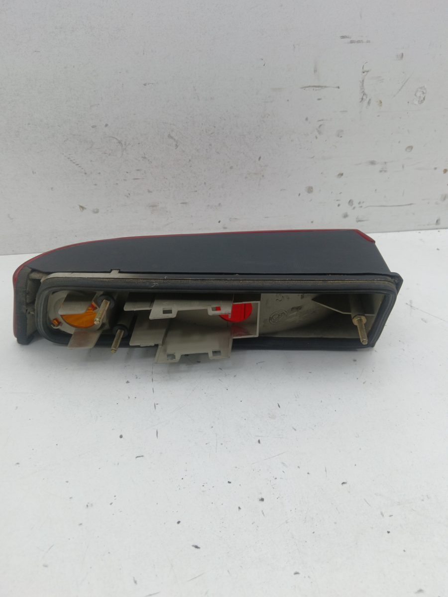 Farol Trasero Derecho Exterior Alfa Romeo 164 1988-1997 Twin Spark Super 60566140