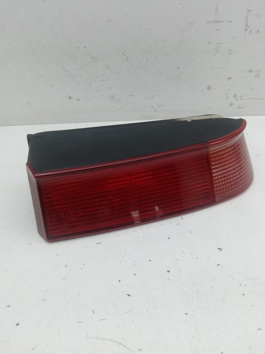 Farol Trasero Derecho Exterior Alfa Romeo 164 1988-1997 Twin Spark Super 60566140