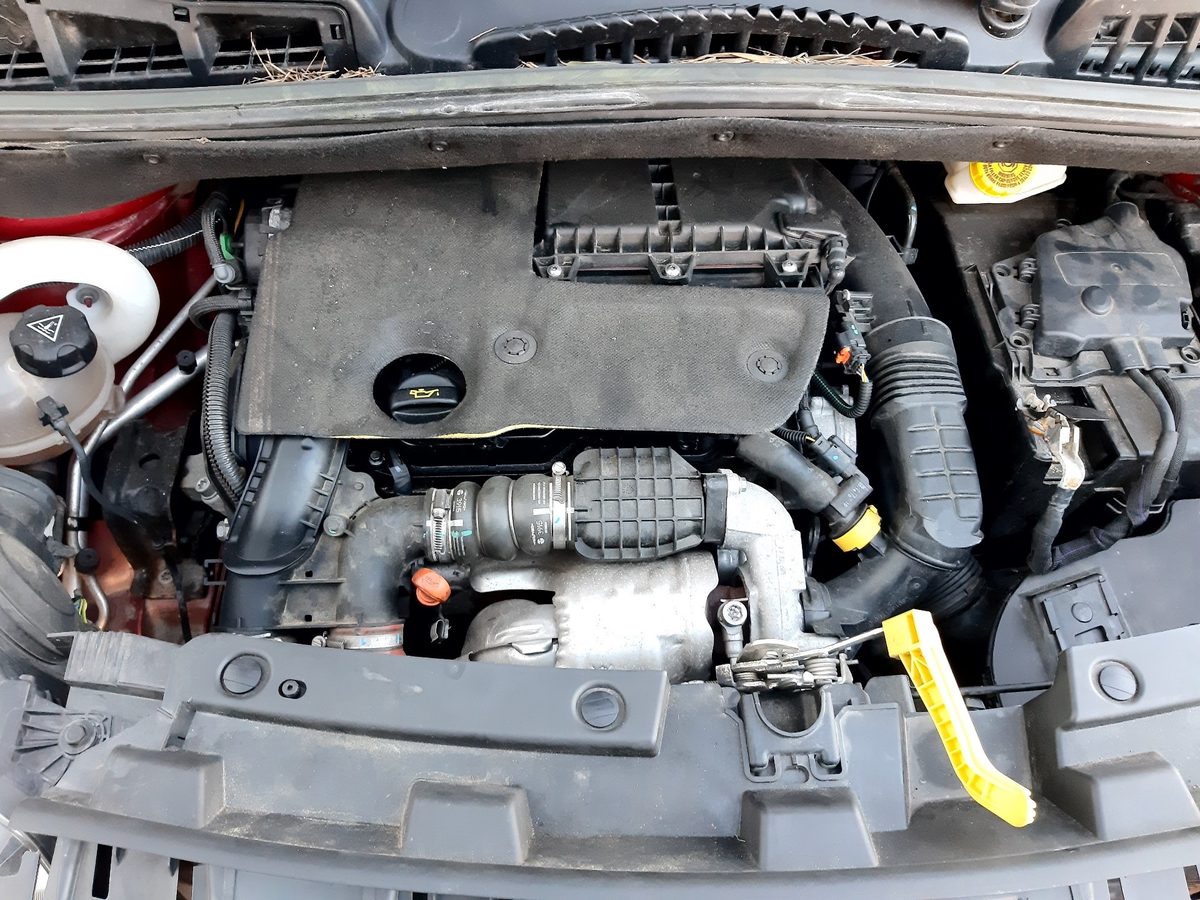 Caja Reles / Fusibles / Modulo Bsi Citroën C3 1995-2010 1.4 HDi 1.4L 50kW S118085200L