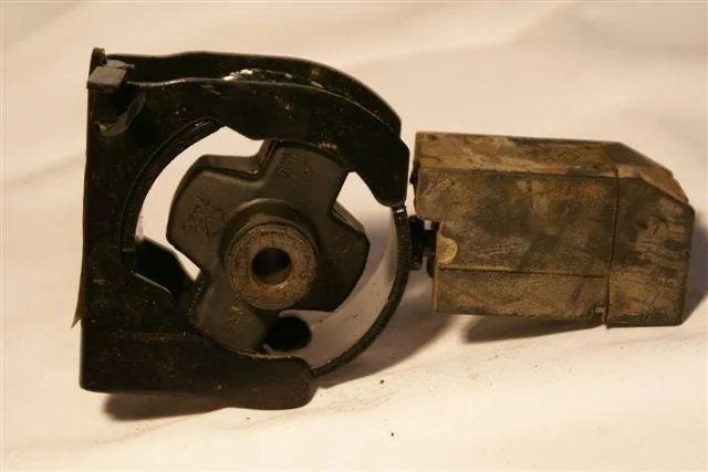 SOPORTE MOTOR DEL TOYOTA COROLLA 1.6-1.8 2003-2007
