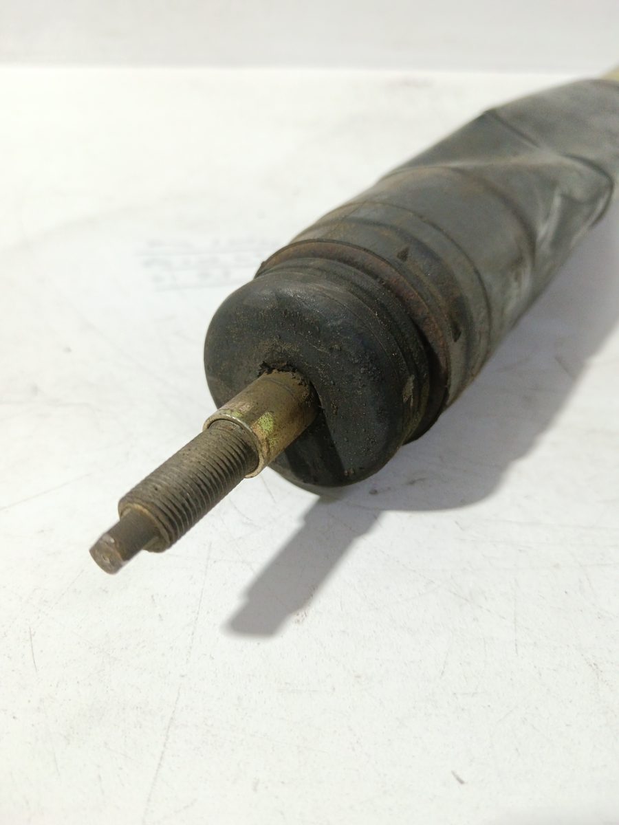 Amortiguador Trasero Der/Izq Mercedes-Benz Clase C (W201) Berlina 1982-1993 2013261500
